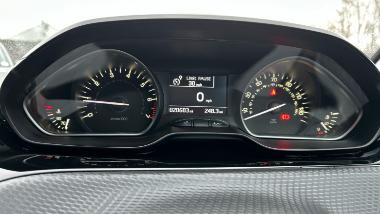 Peugeot 208 1.2 PureTech 82 Tech Edition 5dr [Start Stop] Petrol Hatchback